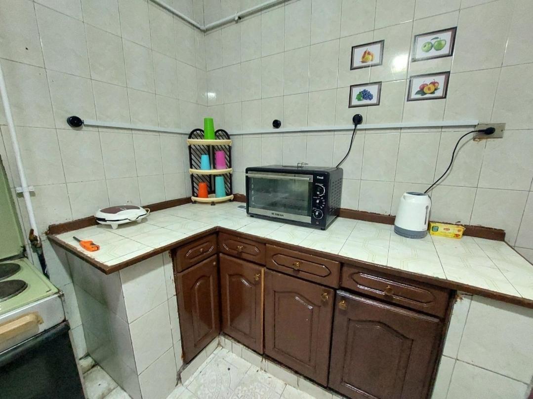 Al- Mazareta A Private Room At Shared Apartment For Men Only No Ladies Allowed غرفة خاصة في شقة مشتركة للرجال فقط ممنوع السيدات仅限男士 女士不允许 Alexandria Exterior photo