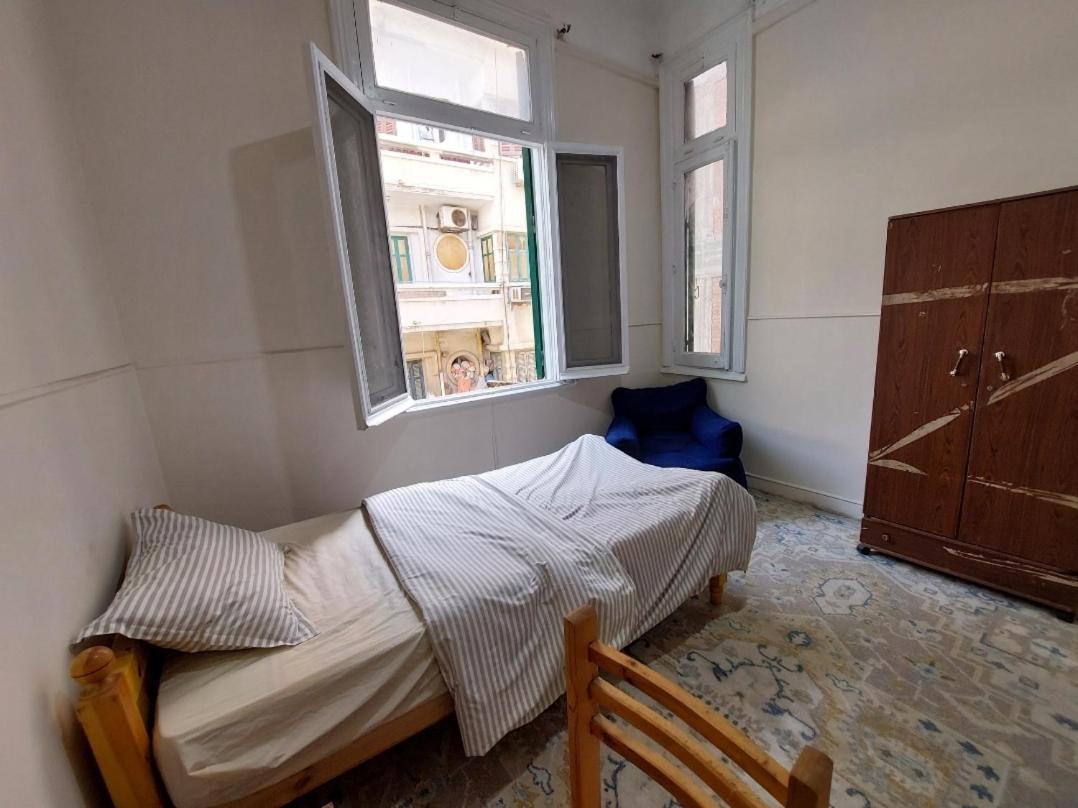 Al- Mazareta A Private Room At Shared Apartment For Men Only No Ladies Allowed غرفة خاصة في شقة مشتركة للرجال فقط ممنوع السيدات仅限男士 女士不允许 Alexandria Exterior photo